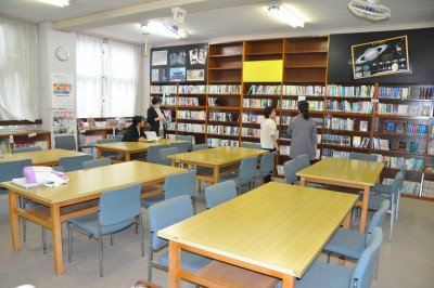 図書室４