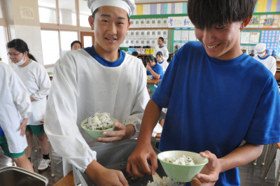 8006 3-2給食5